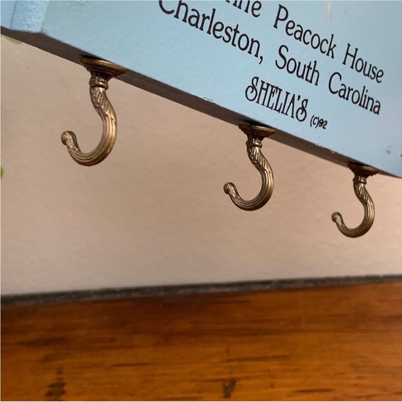 Vintage | The Anne Peacock House Key Hook - Picture 7 of 15